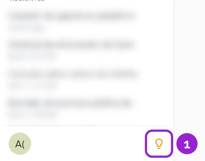 El botón de feedback, una bombilla al pie de la barra lateral junto a tu avatar